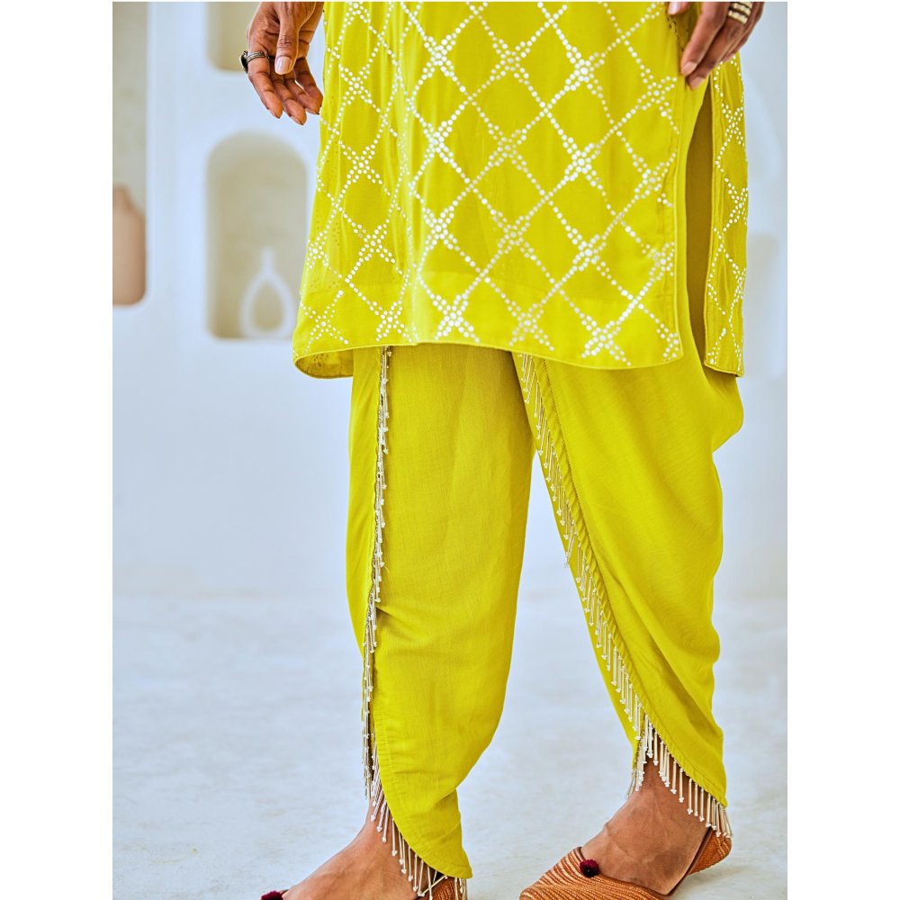 Myaara Lemon Green Mukaish Georgette Kurta with Pant Organza Dupatta (Set of 4)