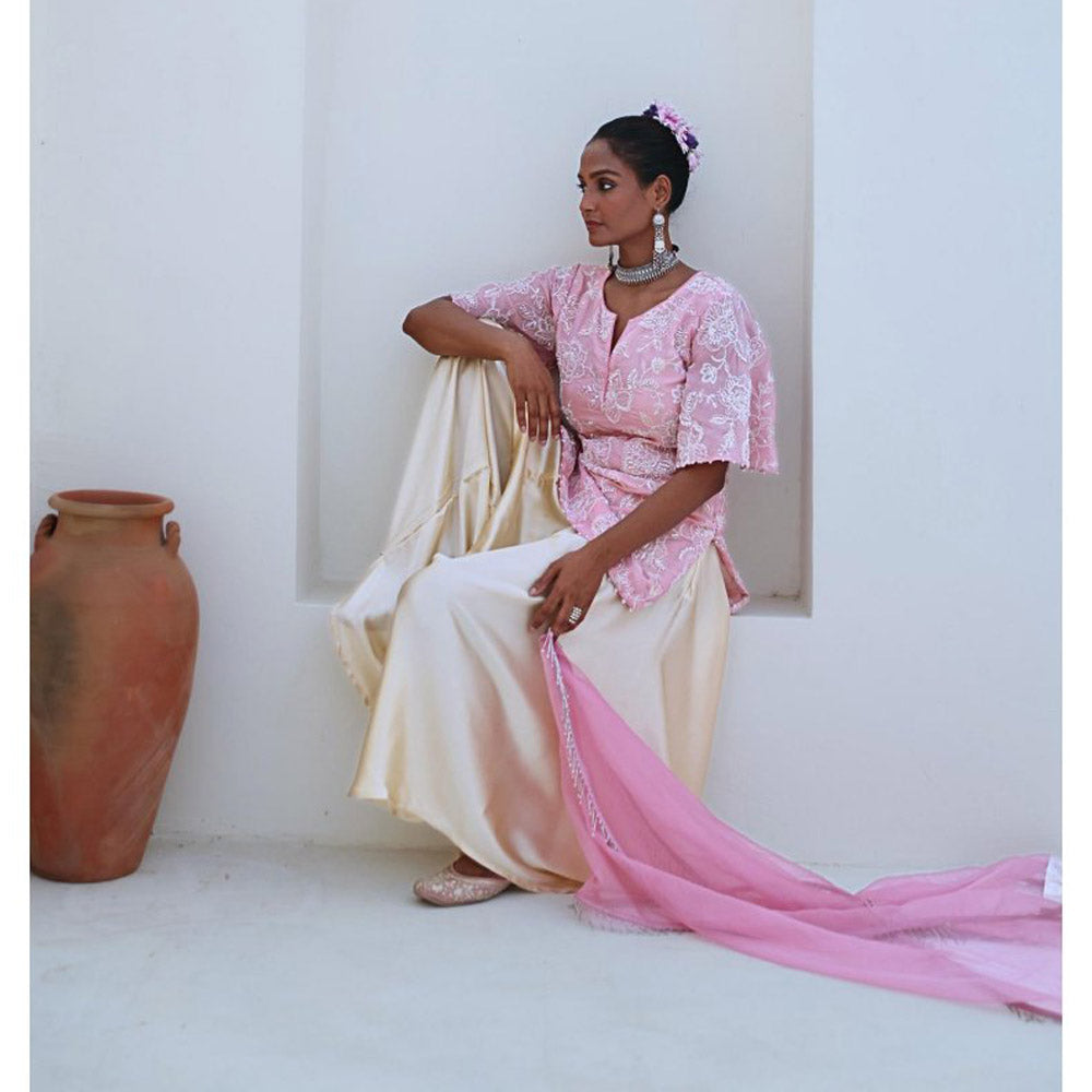 Myaara Soft Pink Embroidered Tissue Kurta with Pant Organza Dupatta (Set of 3)