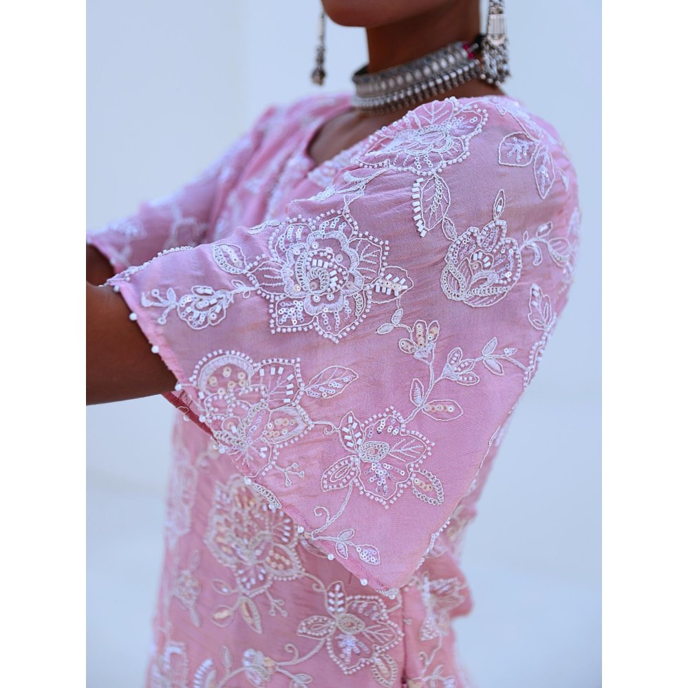 Myaara Soft Pink Embroidered Tissue Kurta with Pant Organza Dupatta (Set of 3)