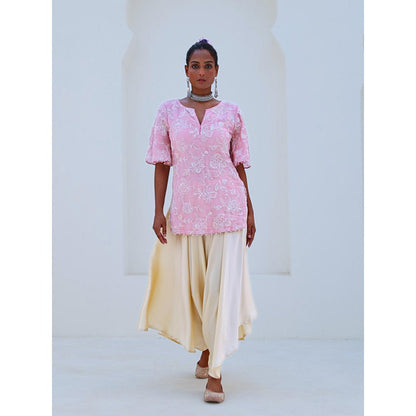 Myaara Soft Pink Embroidered Tissue Kurta with Pant Organza Dupatta (Set of 3)