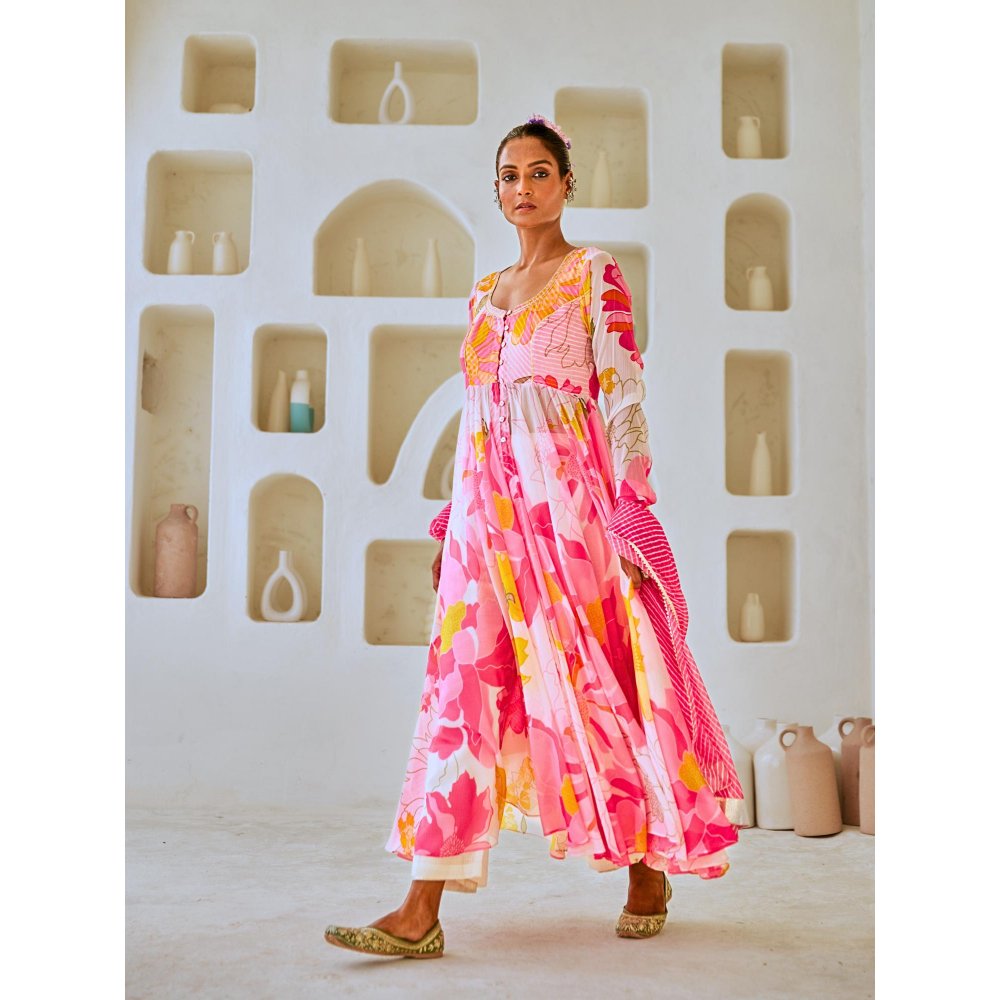 Myaara White & Pink Floral Chiffon Flared Anarkali with Pant Leheriya Dupatta (Set of 3)