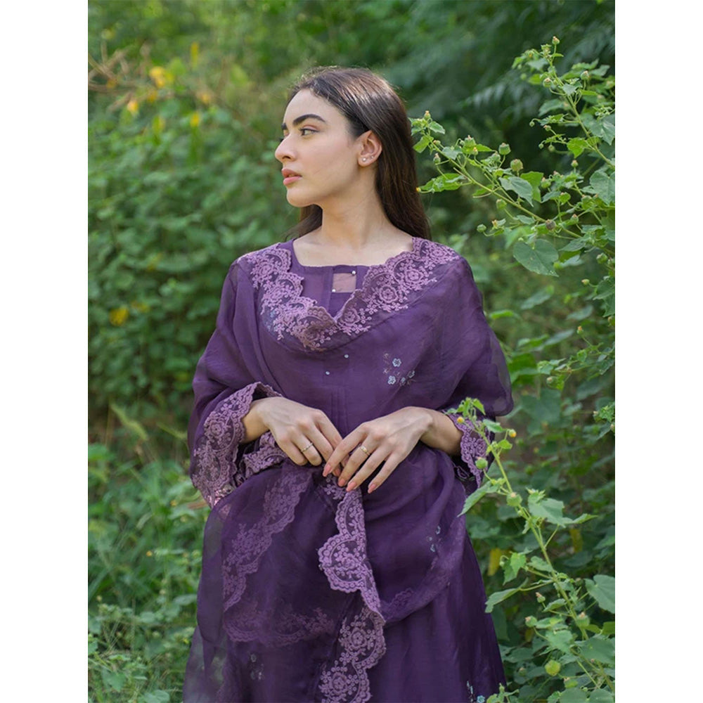 NAAZ BY NOOR Classic Purple Ensemble Kurta With Pant & Dupatta (Set of 3)
