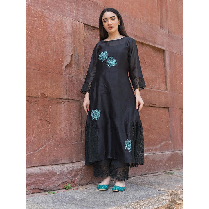 NAAZ BY NOOR Classic Black Ensemble Kurta With Pant And Dupatta (Set of 3)