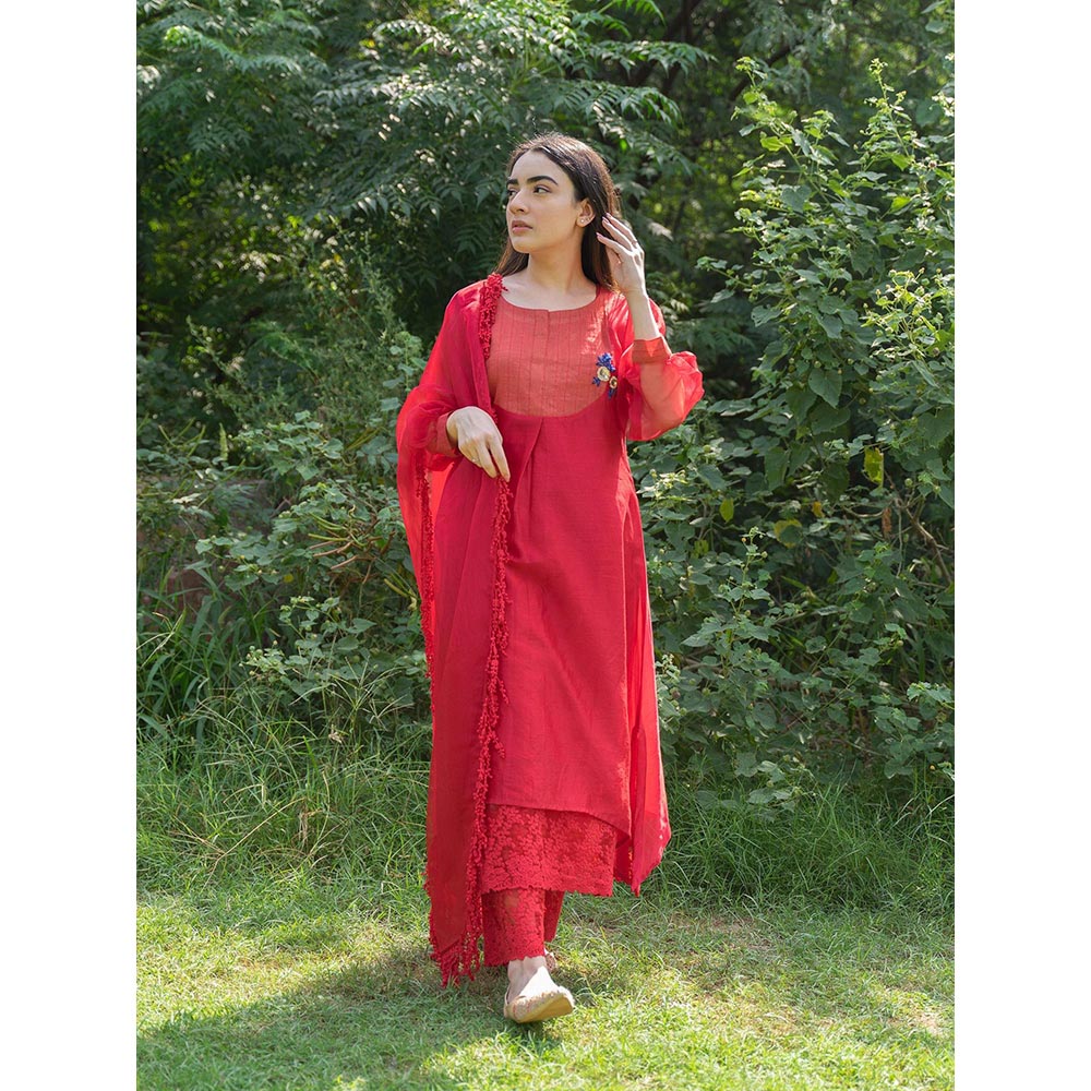 NAAZ BY NOOR Classic Red Ensemble Kurta With Pant And Dupatta (Set of 3)