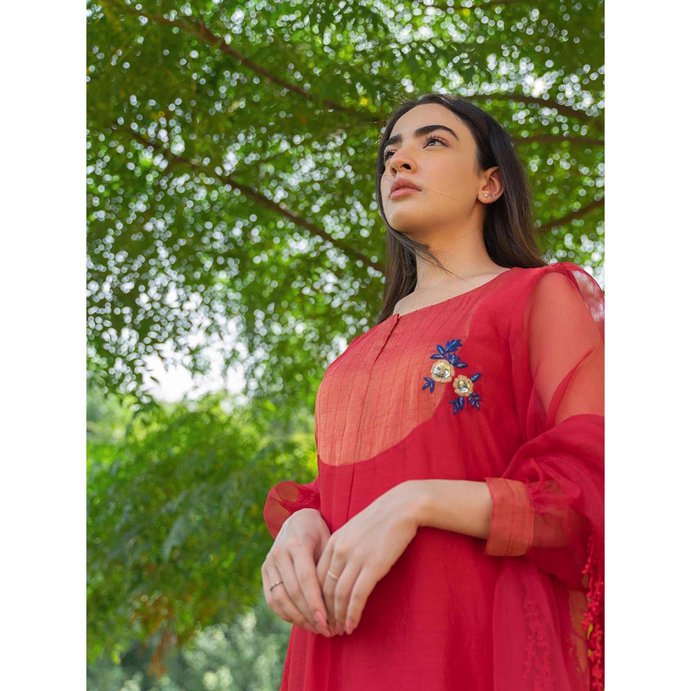 NAAZ BY NOOR Classic Red Ensemble Kurta With Pant And Dupatta (Set of 3)