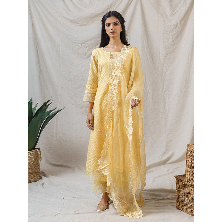 NAAZ BY NOOR Iris Yellow Ensemble Kurta With Pant And Dupatta (Set of 3)