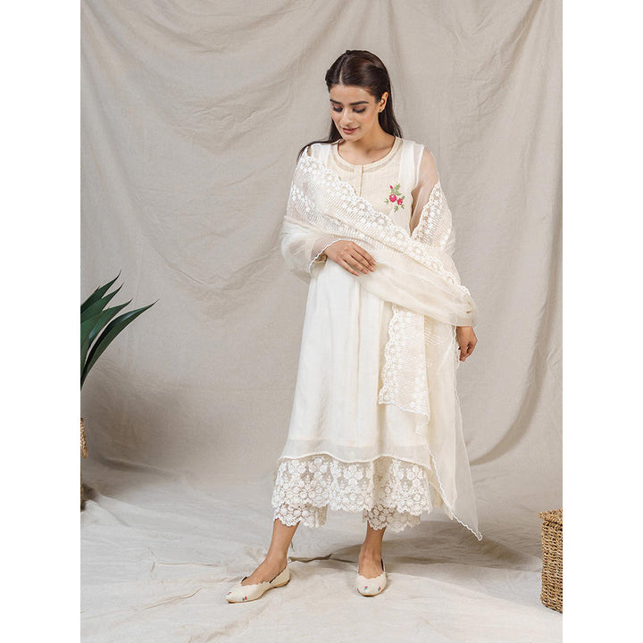 NAAZ BY NOOR Snow Drop White Kurta With Pant And Dupatta (Set of 3)