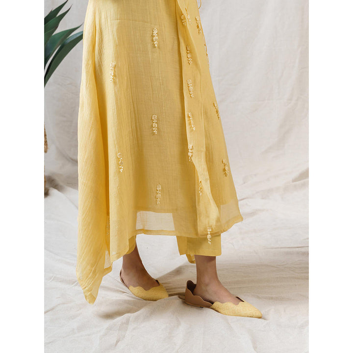 NAAZ BY NOOR Pale Yellow Iris Ensemble Kurta With Pant And Dupatta (Set of 3)