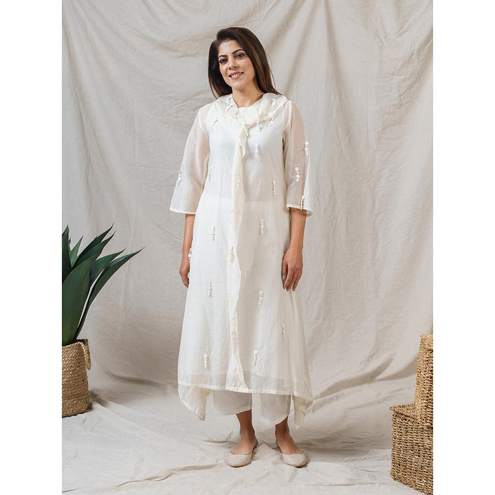 NAAZ BY NOOR Cosmos White Ensemble Kurta With Pant And Dupatta (Set of 3)