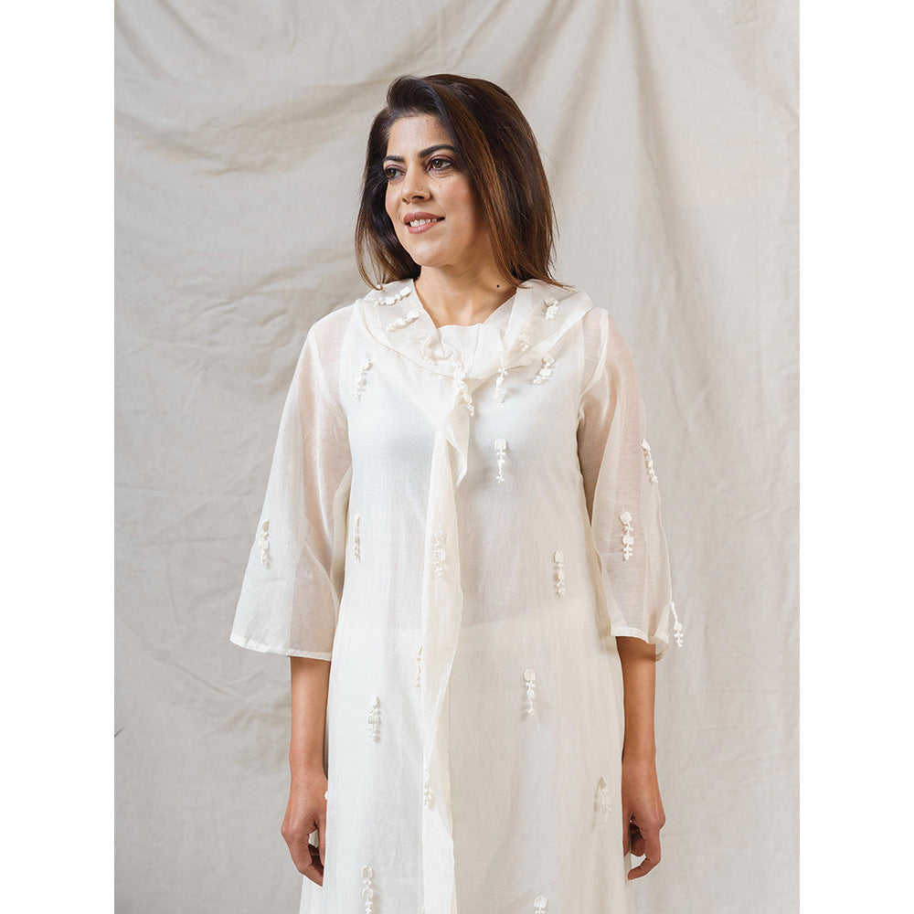 NAAZ BY NOOR Cosmos White Ensemble Kurta With Pant And Dupatta (Set of 3)