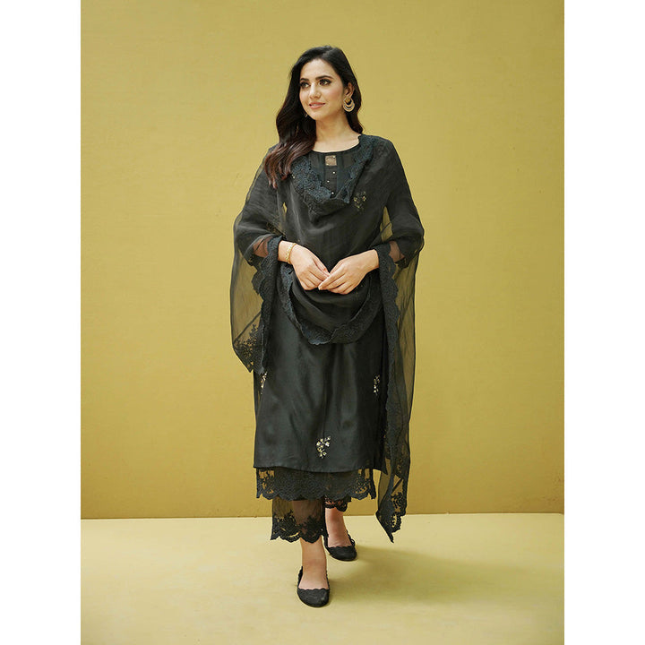 Naaz By Noor Goonj Black Kurta and Pant with Dupatta (Set of 3)