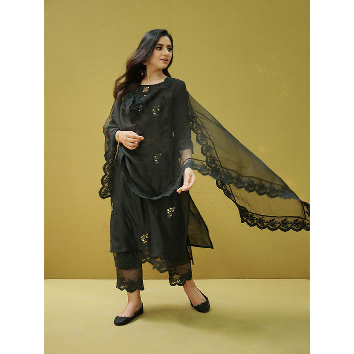 Naaz By Noor Goonj Black Kurta and Pant with Dupatta (Set of 3)