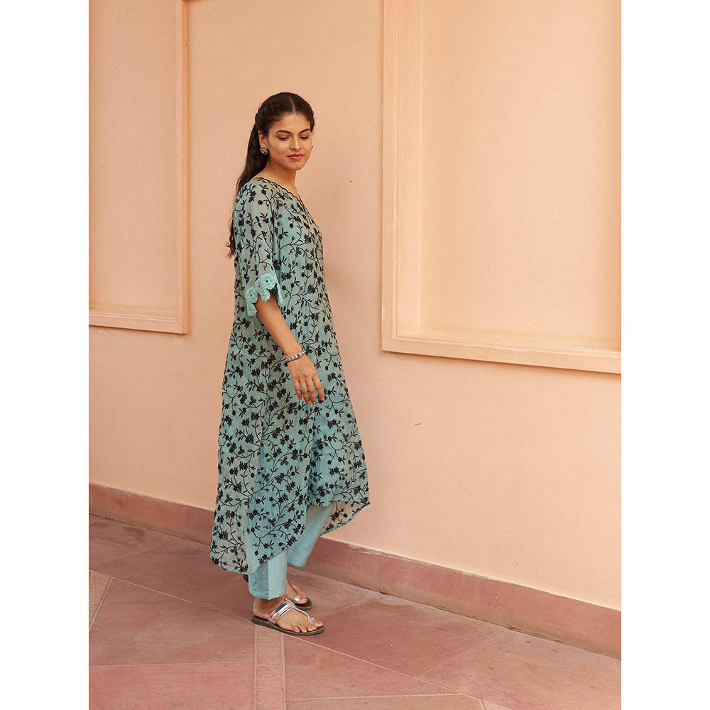 Naaz By Noor Kikli Blue Embroidered Kurta with Pant (Set of 2)