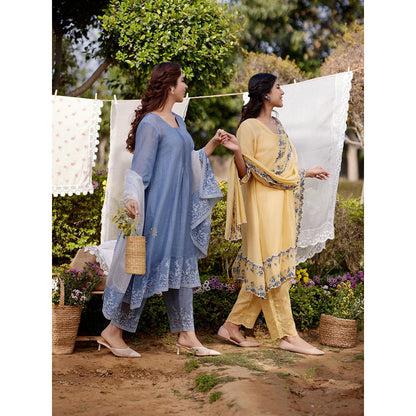 Naaz By Noor Blue African Lily Kurta with Pant and Dupatta (Set of 3)