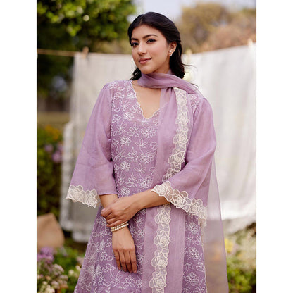 Naaz By Noor Lavender Kurta with Pant, Slip and Dupatta (Set of 4)