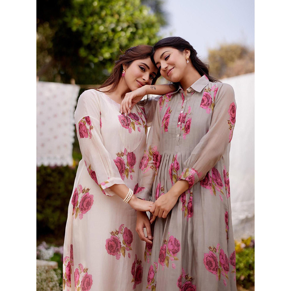 Naaz By Noor Grey Kurta with Pant (Set of 2)