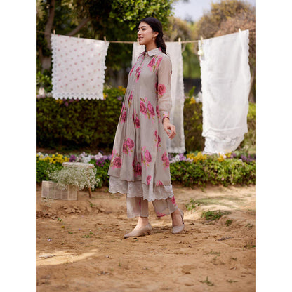 Naaz By Noor Grey Kurta with Pant (Set of 2)