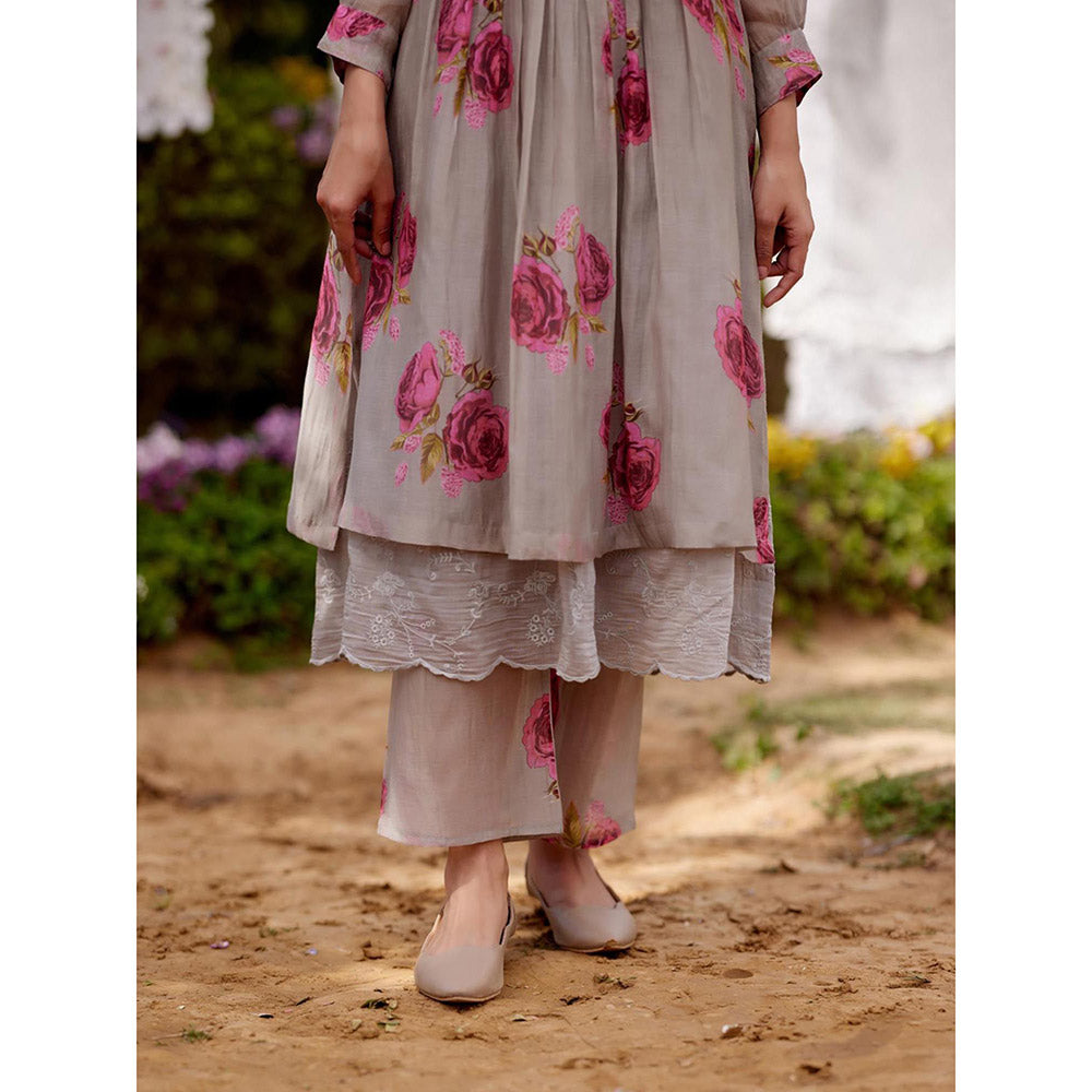 Naaz By Noor Grey Kurta with Pant (Set of 2)