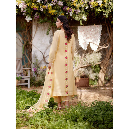 Naaz By Noor Yellow Meringue Kurta with Pant and Dupatta (Set of 3)