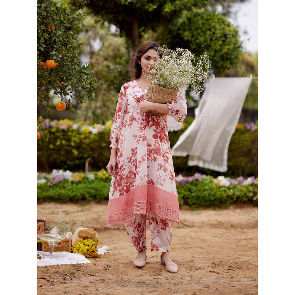 Naaz By Noor White Morrocon Kurta with Pant (Set of 2)