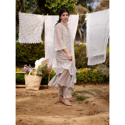 Naaz By Noor Grey Iris Kurta with Pant and Dupatta (Set of 3)