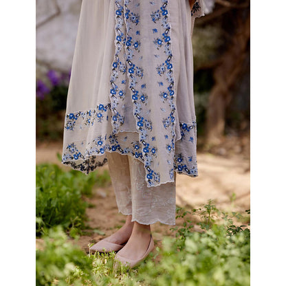 Naaz By Noor Grey Iris Kurta with Pant and Dupatta (Set of 3)