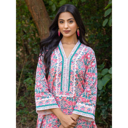 Naseebo Pink Floral Charm Hand Blocked Cotton Kurta with Pant (Set of 2)