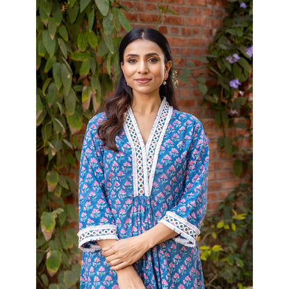 Naseebo Blue Navy Serenity Hand Blocked Cotton Kurta with Pant (Set of 2)