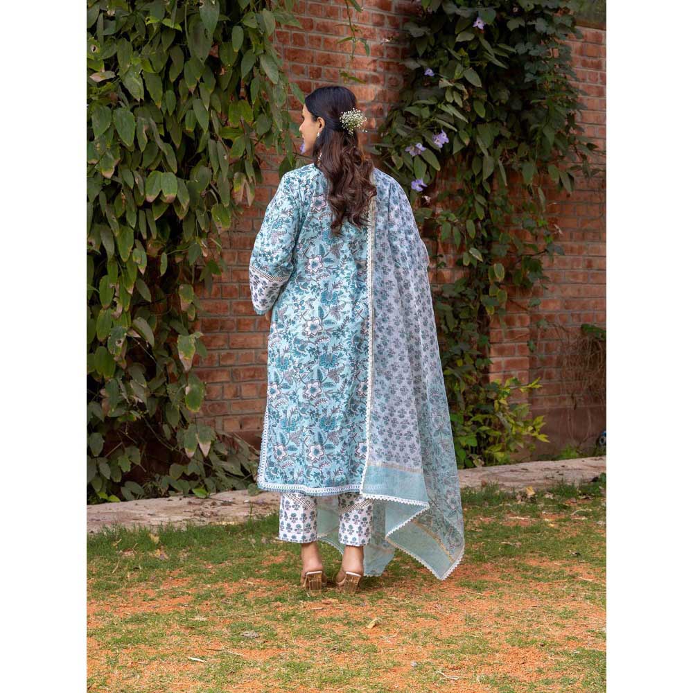 Naseebo Blue Mist Hand Blocked Cotton Kurta with Pant and Dupatta (Set of 3)