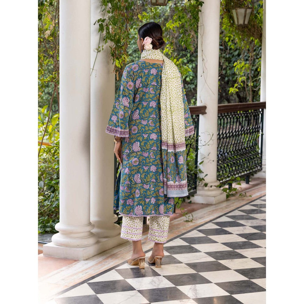 Naseebo Green Peacock Elegance Hand Blocked Cotton Kurta with Pant and Dupatta (Set of 3)