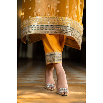 Naseebo Yellow Radiance Banarasi Silk Kurta with Pant and Dupatta (Set of 3)