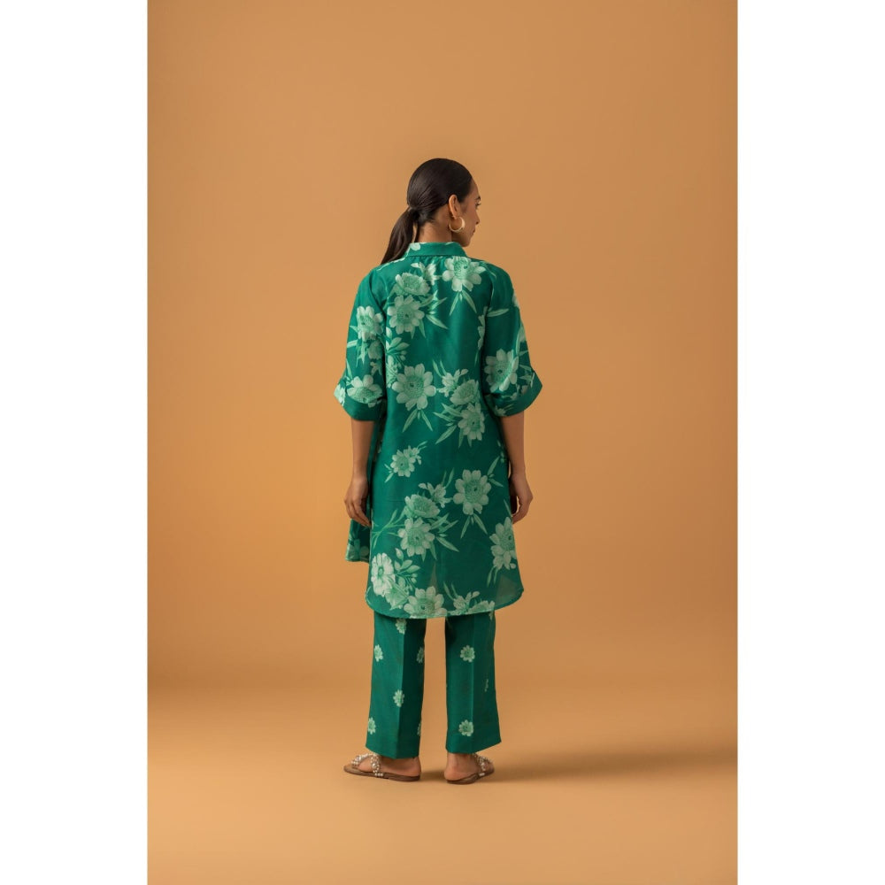 Naseebo Emerald Whisper Muslin Kurta with Pant - Green