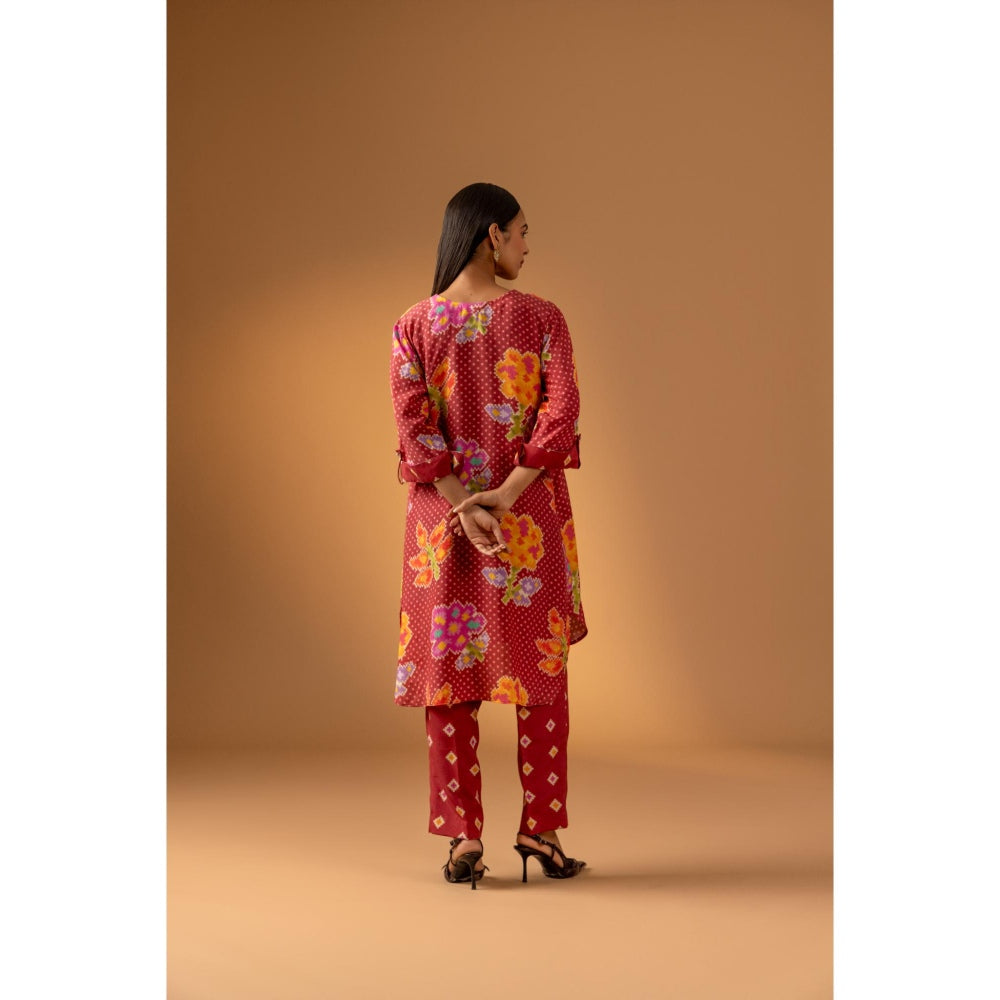 Naseebo Scarlet Meadow Muslin Kurta with Pant - Red