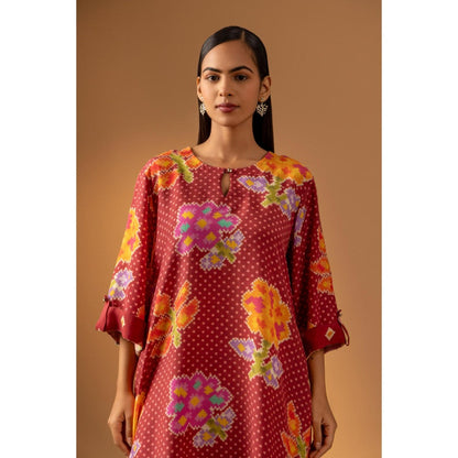 Naseebo Scarlet Meadow Muslin Kurta with Pant - Red