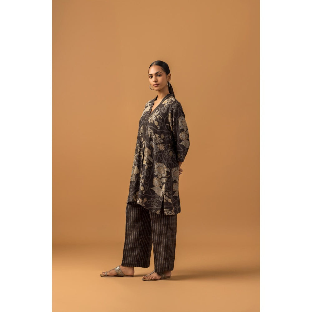 Naseebo Noir Floral Linen Premium Kurta with Pant - Black