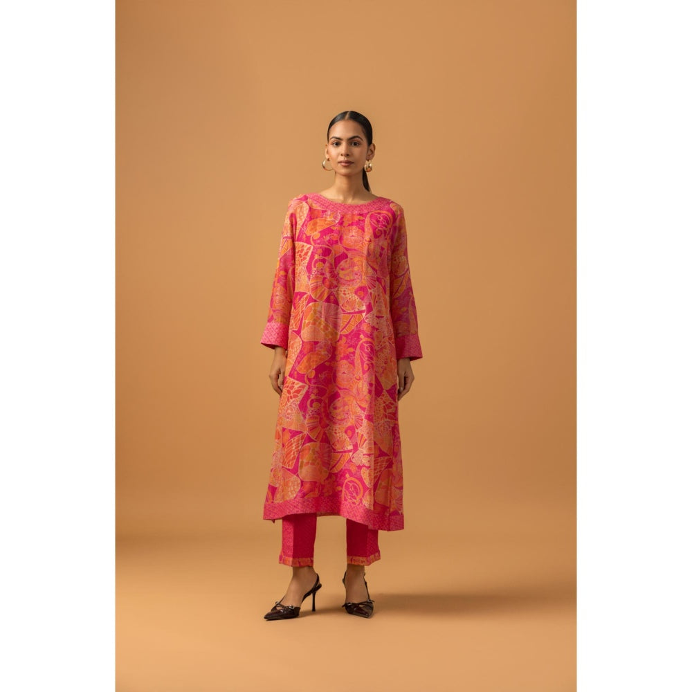 Naseebo Roseate Motif Linen Premium Kurta with Pant - Pink