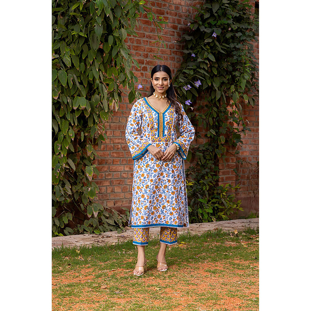 Naseebo Sunshine Symphony Kurta With Pant