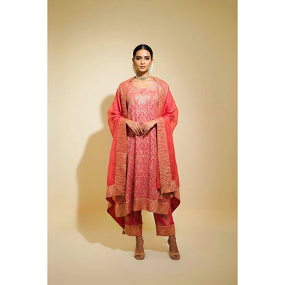 Naseebo Womens Linen Embroidered Pink Kurta with Pant and Dupatta