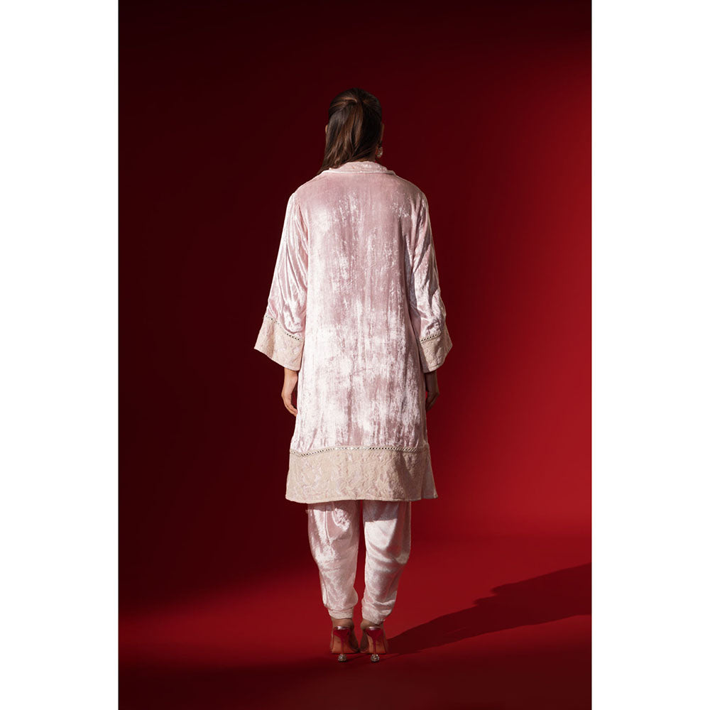 Naseebo Champagne Pink Velvet Radiance Kurta and Dhoti