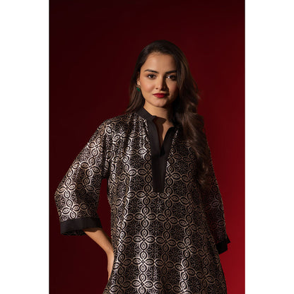 Naseebo Ebony Black Silk Printed Kurta and Pant