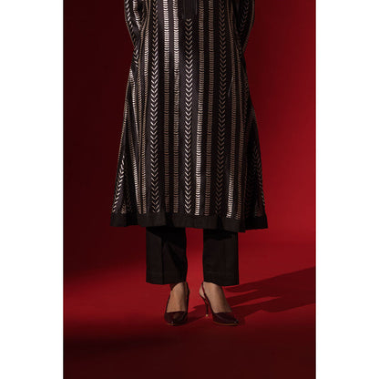 Naseebo Linear Rhythm Ebony Black Silk Kurta and Pant