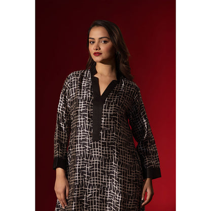 Naseebo Elegance Ebony Black Silk Kurta and Pant