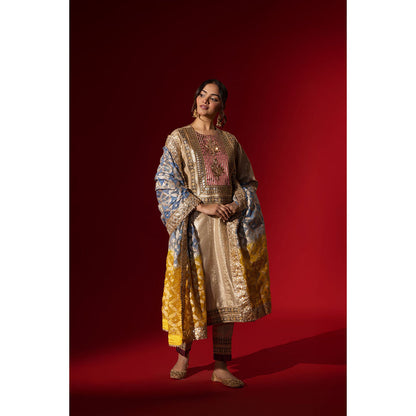 Naseebo Tapestry Cream Brocade Kurta with Pant & Dupatta