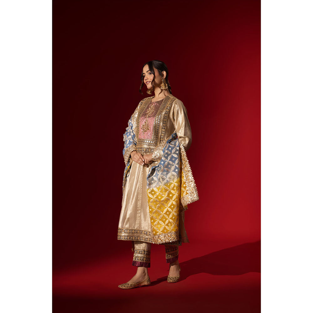 Naseebo Tapestry Cream Brocade Kurta with Pant & Dupatta