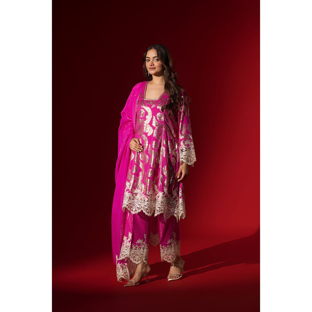 Naseebo Hot Pink Shimmer Kurta with Pant & Dupatta