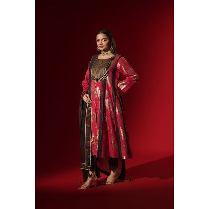 Naseebo Maroon Majesty Shimmer A-Line Kurta with Pant & Dupatta
