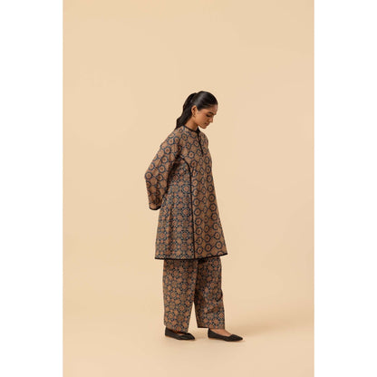 Naseebo Indigo Maze Ajrakh Printed Farshi Coord Set