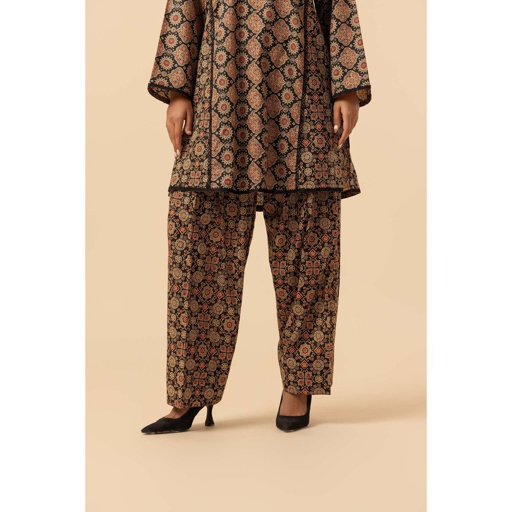 Naseebo Heritage Wheel Ajrakh Printed Farshi Coord Set