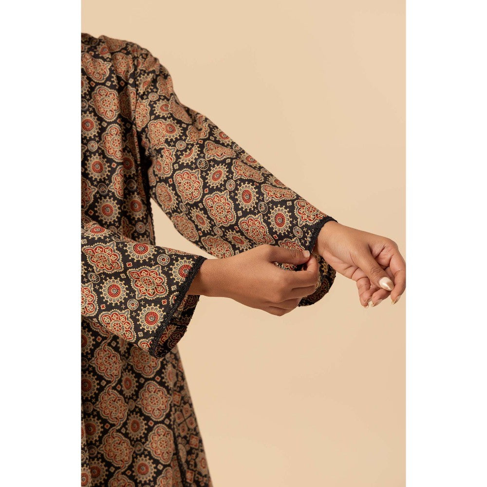 Naseebo Heritage Wheel Ajrakh Printed Farshi Coord Set