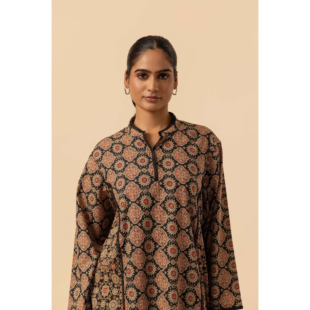 Naseebo Heritage Wheel Ajrakh Printed Farshi Coord Set